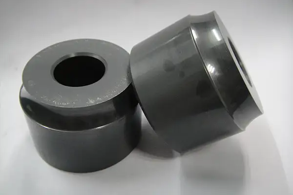 High-Temperature Stable Ceramic Roller