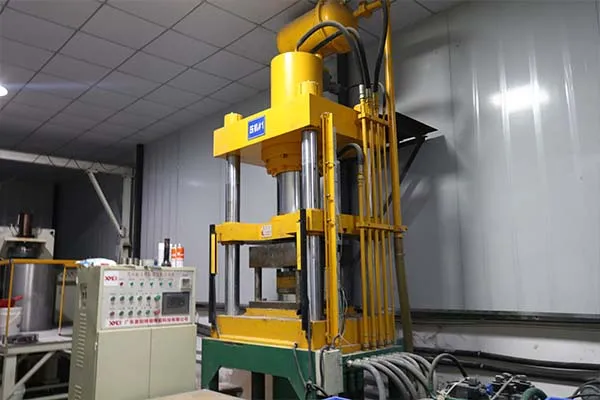 Vakuum-Kohlenstoff-Rohrofen